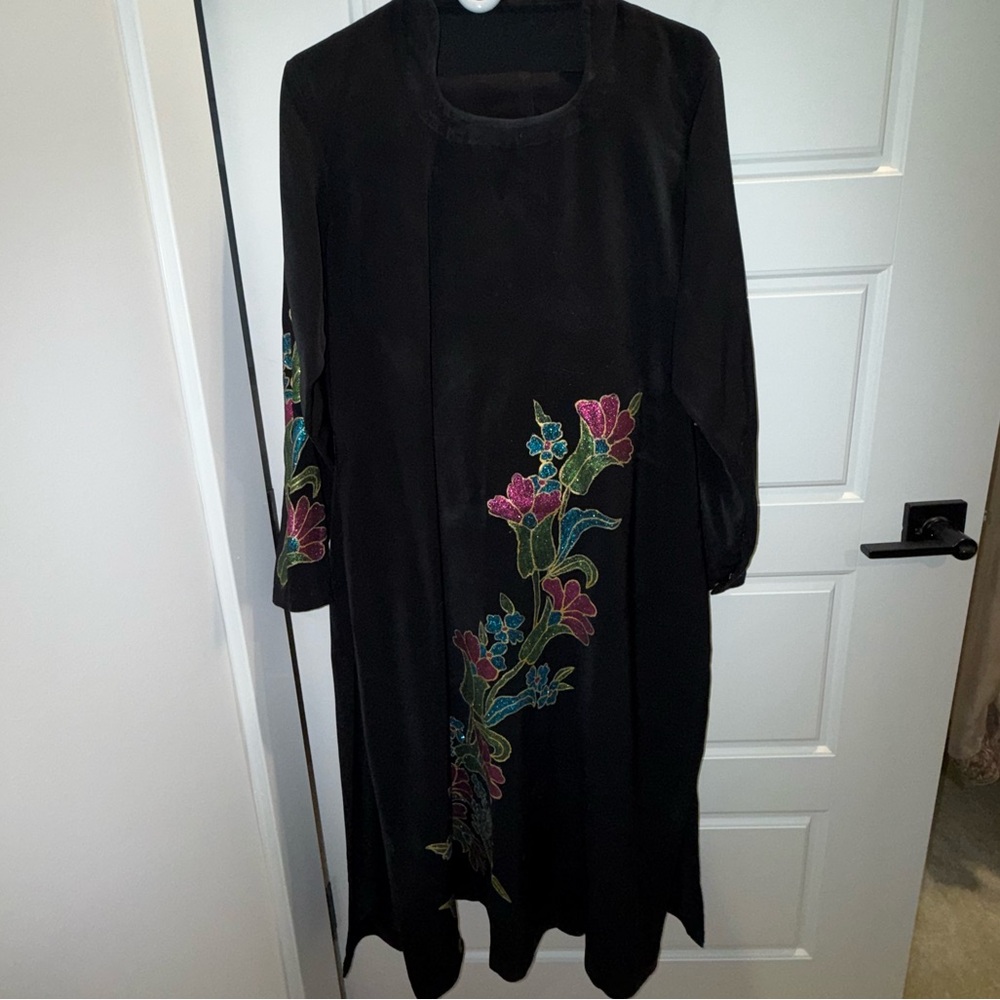 Brand new Velvet Pakistani Shalwar Kameez